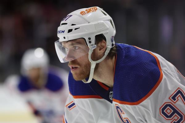 Co<em></em>nnor McDavid and the Oilers will take on the Bruins on Wednesday.