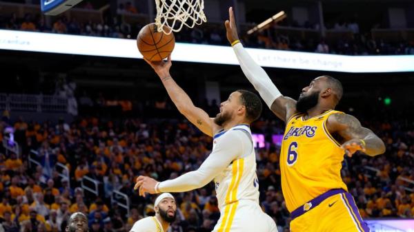Stephen Curry LeBron James