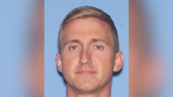 Aaron Pennington pictured emotio<em></em>nless in a picture for a drivers license