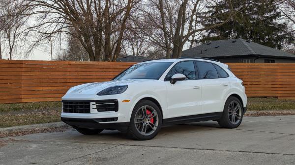 2024 Porsche Cayenne S