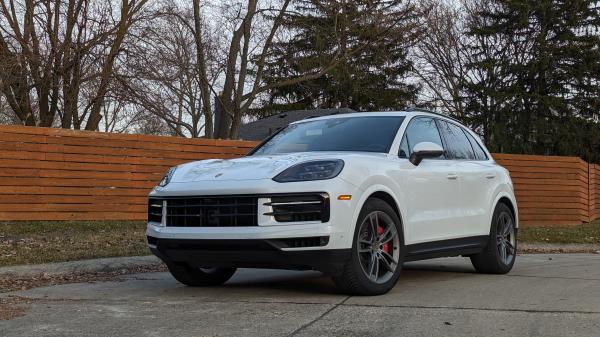 2024 Porsche Cayenne S