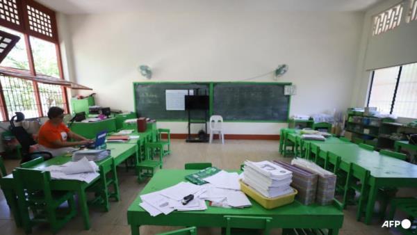 Thousands of Philippine schools suspend in-person classes due to heat