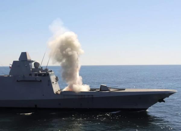 French Navy Co<em></em>nducts Synchro<em></em>nized Cruise Missile Strikes