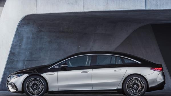 2024 Mercedes EQS static front