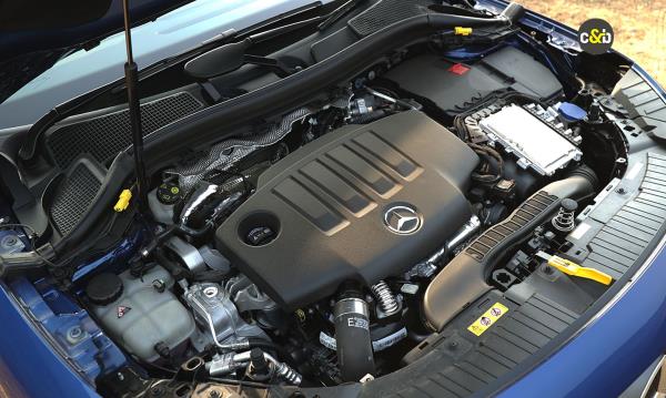Mercedes Benz GLA 220d 5