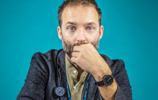 Dr Benji Waterhouse