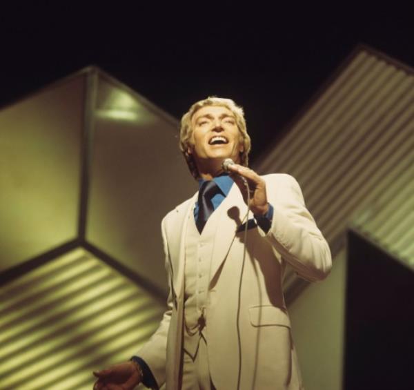 Singer Frank Ifield 