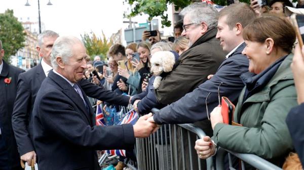 King Charles III during a visit to New Malden Methodist Church, south west London, to meet the Korean community ahead of the State Visit by the President of the Republic of Korea and the First Lady later this month. Picture date: Wednesday November 8, 2023.</p>

<p>　　