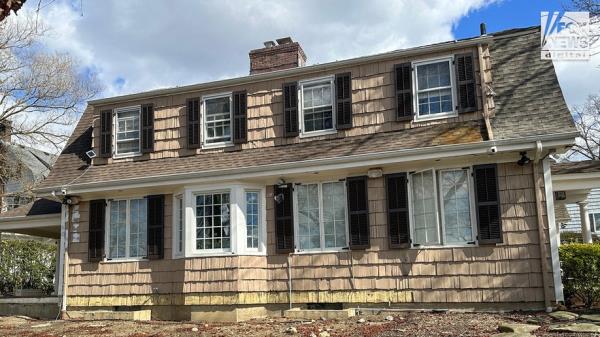 An exterior view of the back of Joseph and Susana Landa’s home wher<em></em>e squatter Brett Flores has taken over.