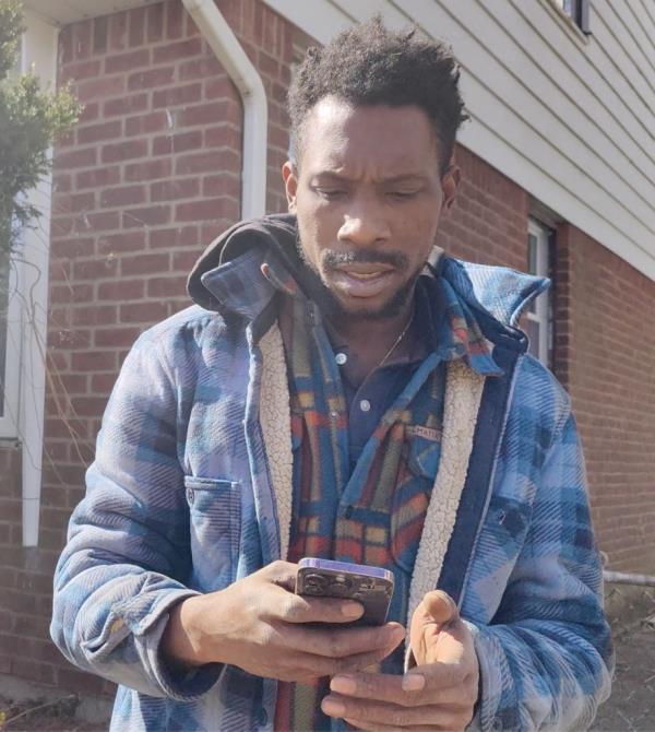 Denton Gayle co<em></em>nfronting a reporter