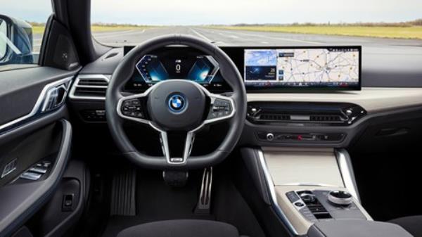 BMW i4 interior