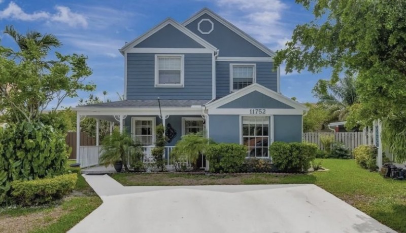 miami fl blue two story home