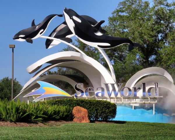 Entrance to Sea World
