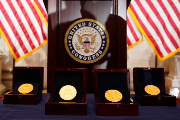 A Co<em></em>ngressional Gold Medal in ho<em></em>nor of the United States Capitol Police, the Washington, DC Metropolitan Police, and those who protected the U.S. Capitol on January 6, 2021.