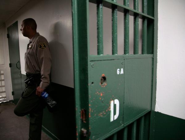 A Los Angeles County Sheriff's deputy