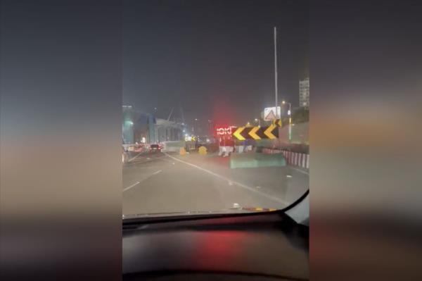 Apparently there was a technical glitch that caused the wrong message to show. 