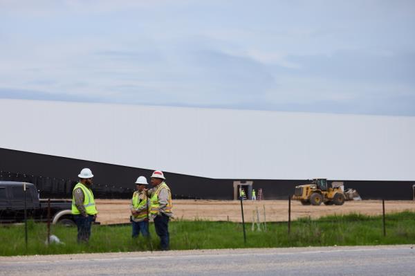 Co<em></em>nstruction has begun on the project.