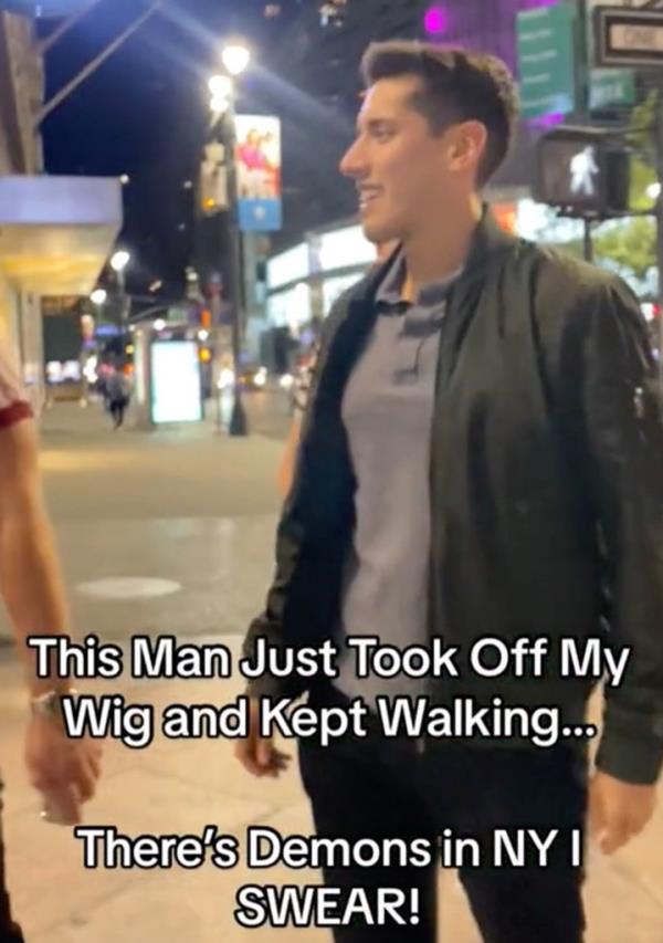 Lizzy Asleigh, a singer from Brookly, virally shared TikTok footage of the man she claims ripped off her wig in New York City. 