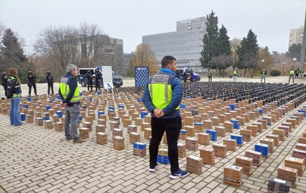 Spanish police in the port of Vigo co<em></em>nfiscated 7.5 tons of cocaine from South America.