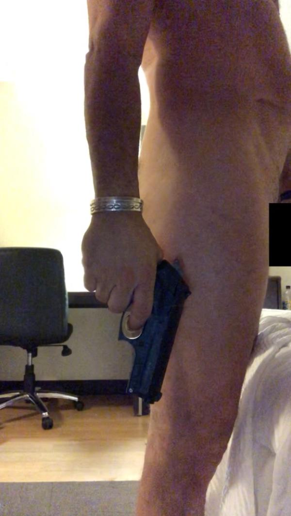 Hunter Biden with gun