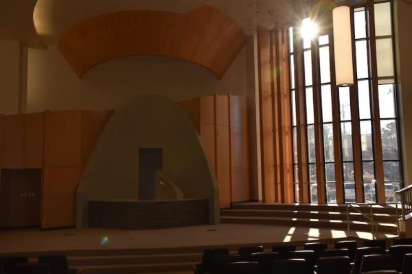 A new chapel built on the U.S. Forces Korea's Osan Air ba<em></em>se in Pyeongtaek, 60 kilometers south of Seoul, is seen in this photo posted on the website of the U.S. Army Corps of Engineers Far East District on Nov. 30, 2023. (PHOTO NOT FOR SALE) (Yonhap)