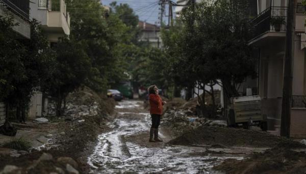 Storm eases in Greece but flood risk remains high amid rising river levels Storm eases in Greece but flood risk remains high amid rising river levels