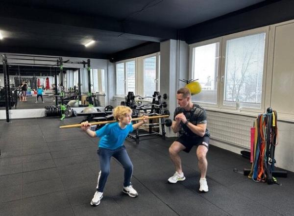 Following in his father’s footsteps, Vertii also teaches his nine-year-old son, Mark, to love sports.